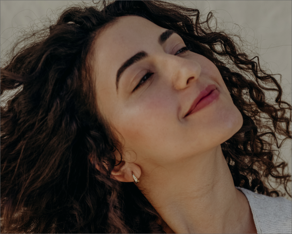 How to get rid of Dandruff - Treatment and Remedies